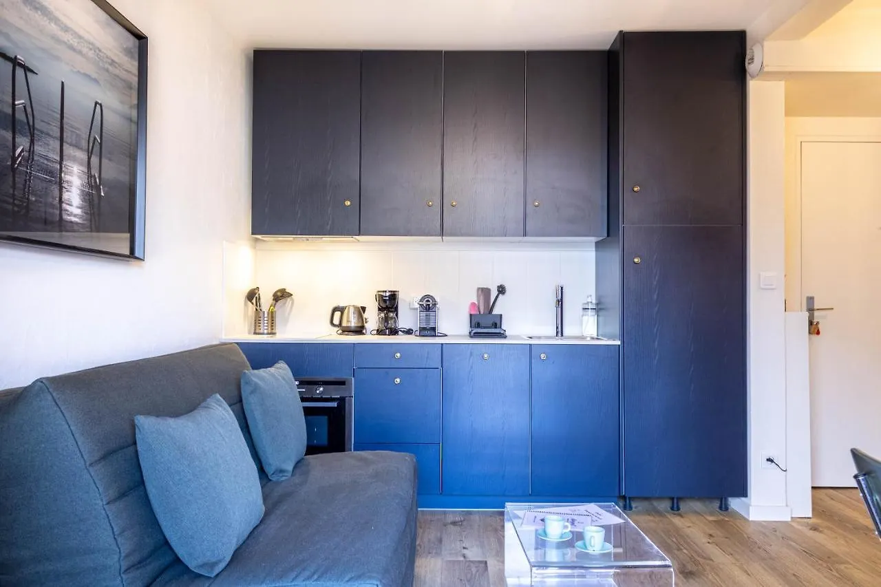 Les Ecureuils - Calme, Parking & Balcon Apartment Annecy 0*,  France