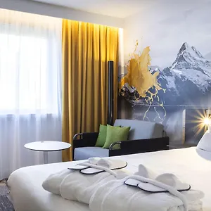 Novotel Centre Hotel